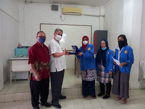 ANALISIS DESKRIPTIF DATA KEUANGAN MENGGUNAKAN MICROSOFT EXCEL BAGI SISWA ADMINISTRASI PERKANTORAN 3