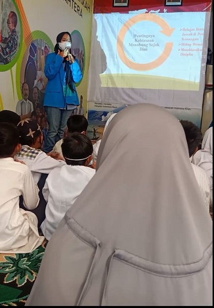 Anak Usia Dini Diajarkan Nabung Sejak Dini