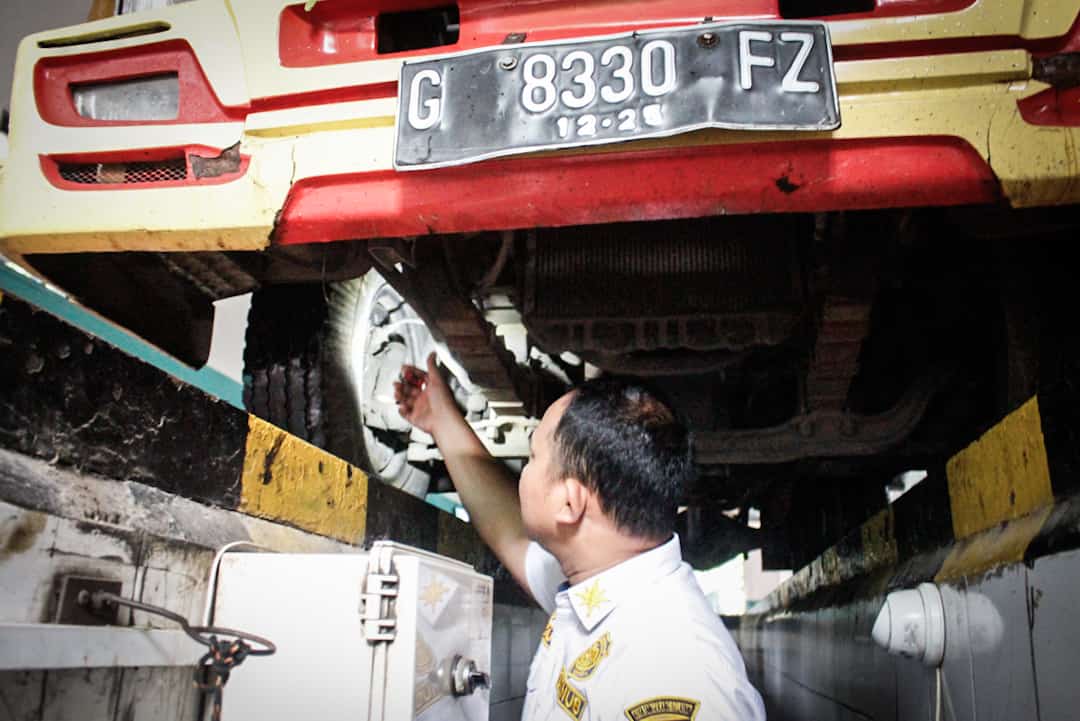 Dinas Perhubungan Tangsel Lakukan Uji Kalibrasi KIR di UPTD PKB
