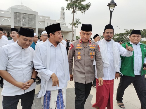 Lengkapi Fasilitas Mesjid Megah Di Suwarna Sutera Diresmikan KH Aqil Siradj 3