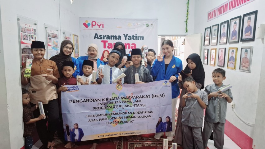 PKM UNPAM Hidupkan Kreativitas Anak Panti Asuhan lewat Kerajinan Limbah Plastik