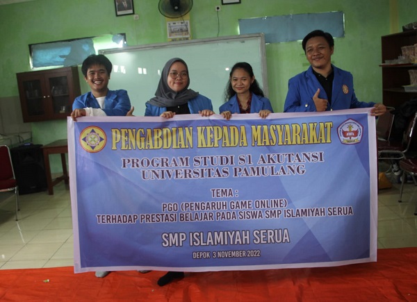 Pengaruh Game Online Terhadap Prestasi Belajar Pada Siswa SMP Islamiyah Serua 2