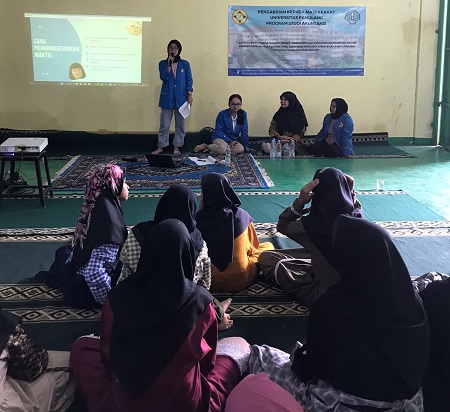 Pentingnya Mengajarkan Saving Money Pada Anak 2