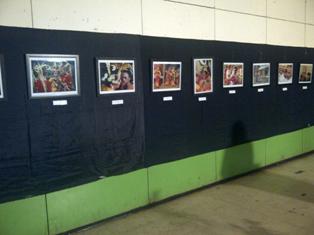 Salah satu pameran foto di acara Sakral IISIP Jakarta