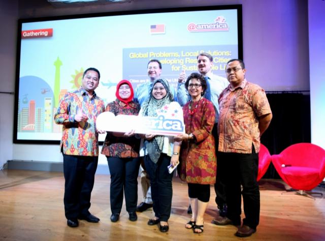 3.WALIKOTA - NARSUM DI PUSAT KEBUDAYAAN AMERIKA