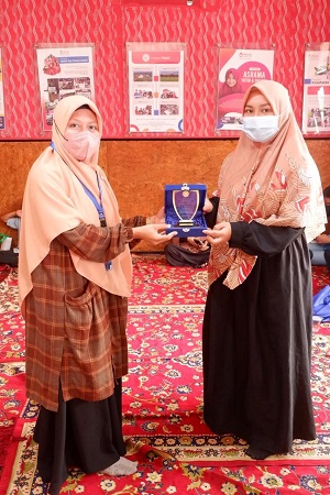 Sambangi Anak anak Mizan Amanah Depok Mahasiswa UNPAM Ajari Pendidikan Wirausaha 3