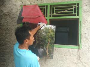 Rumah warga dibobol maling.