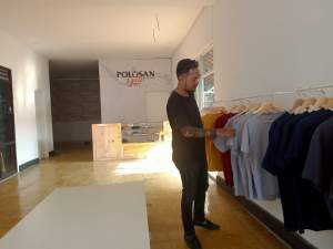 Promo Idul Adha, Hanya 100 Ribu Dapat 3 Stell Kaos di Distro Polosangeh