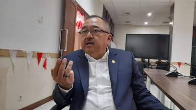 Wakil Ketua Pansus, Rizki Jonis.