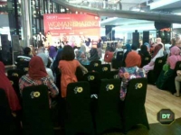 Talkshow 'Woman sharing, The Power of Giving.'  di Fx Sudirman