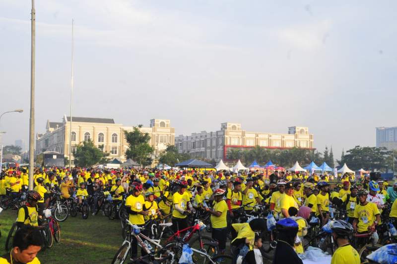 Ribuan gowes ramaikan Paramount Gowes 2019, di Gading Serpong (14/12/2019).