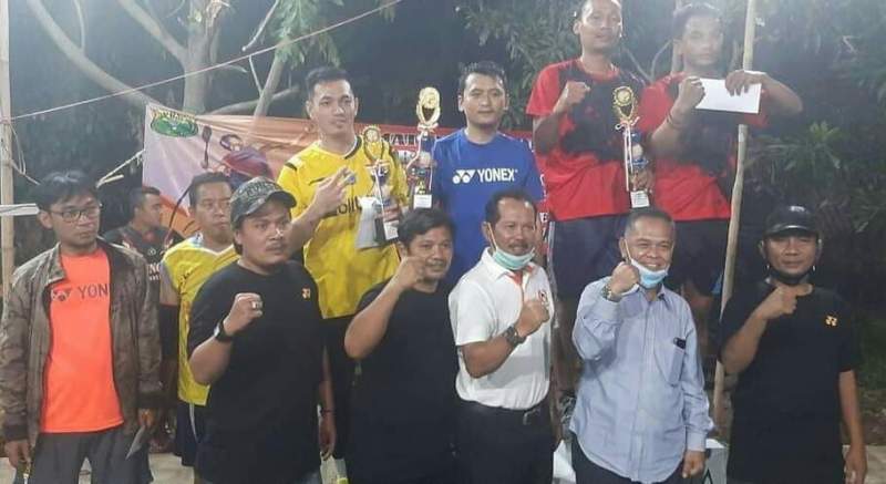 Peringati Hari Sumpah Pemuda,  PB Djamur Perkasa Mengadakan Turnamen Bulutangkis se-Kecamatan Kasemen