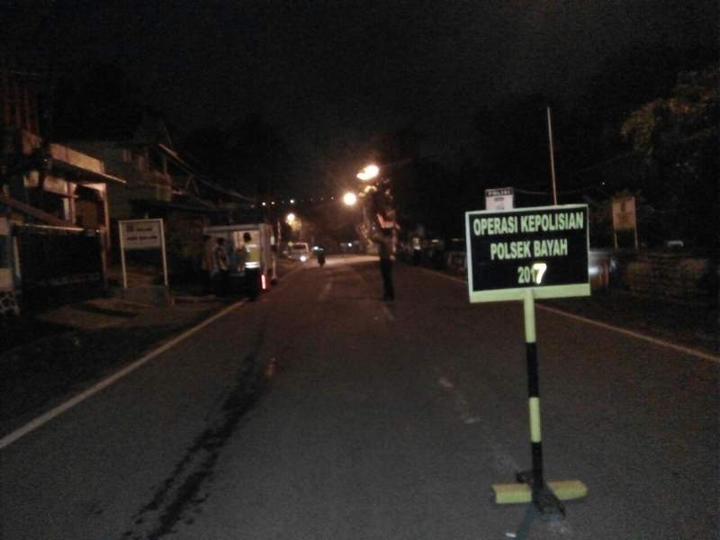 Razia kendaraan bermotor di wilayah hukum Polsek Lebak. 