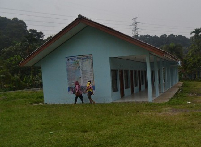 Bangunan Outlet Milik DKP Tidak Difungsikan