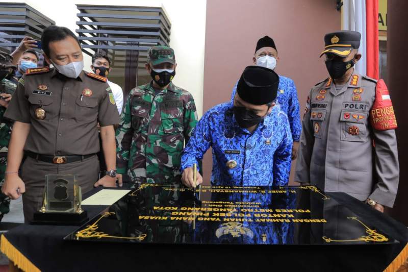 Tujuh Tahun Tak Digunakan, Gedung Polsek Pinang Akhirnya Diresmikan