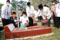 Jelang HUT Kota Serang dan HUT RI, Pejabat Pemkot Serang Ziarah Ke TMP