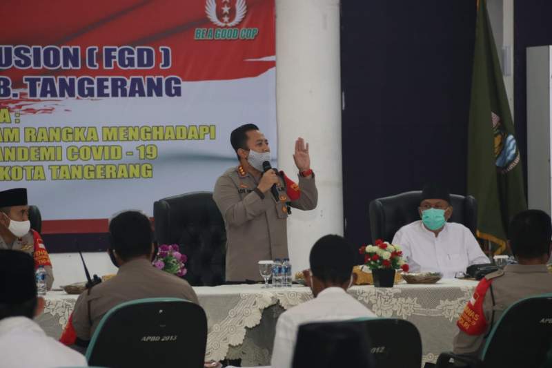 Bhabinkamtibmas Diminta Sosialisasikan New Normal