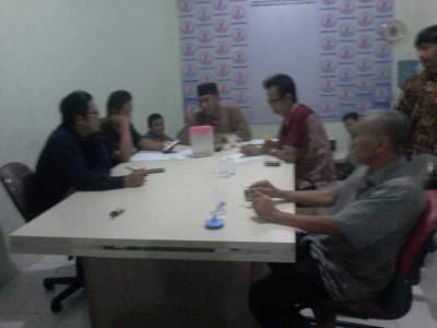 Orang Tua Dari 14 Siswa Yang Tidak Bisa Diterima Di SMAN 24 Tangerang Lakukan Mediasi Hukum