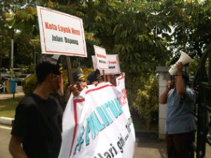 Jaringan Nurani Rakyat Berdemo, Menolak LKPJ Walikota Tangerang