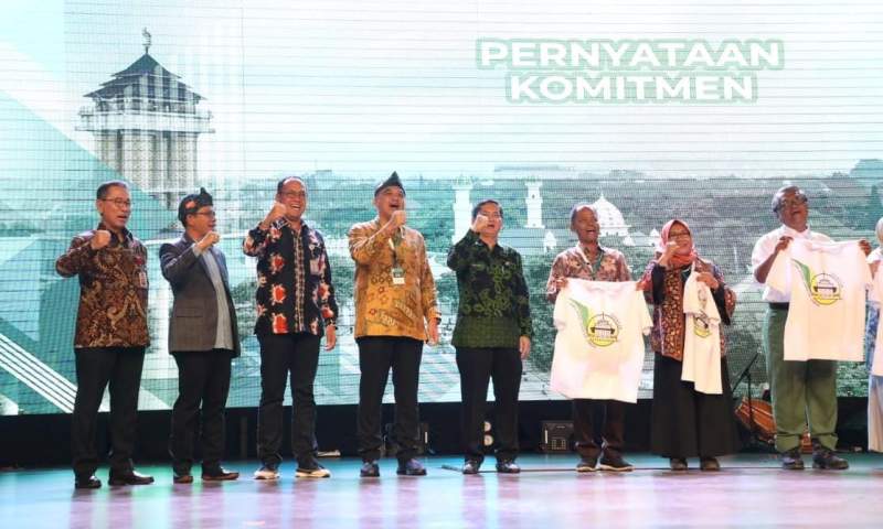 Bupati Tangerang Minta Semua Daerah Peduli Sanitasi