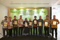 Konsisten dan Komitmen Berdayakan Masyarakat Sekitar, 9 Unit Usaha APP Sinar Mas Raih CSR Award