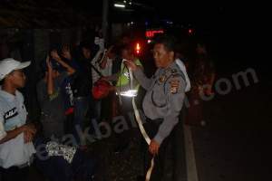 Polisi mengamankan pemuda yang kedapatan membawa sajam