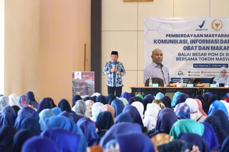 Muhammad Rizal Komisi IX DPR RI Bersama BPOM Serang Ajak Masyarakat Curug Cerdas Gunakan Obat dan Makanan