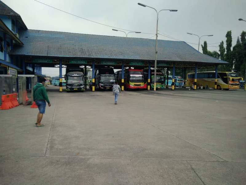 Satu Hari Jelang Idul Adha1441 H Di Masa Pandemi, Terminal Pakupatan Serang Sepi