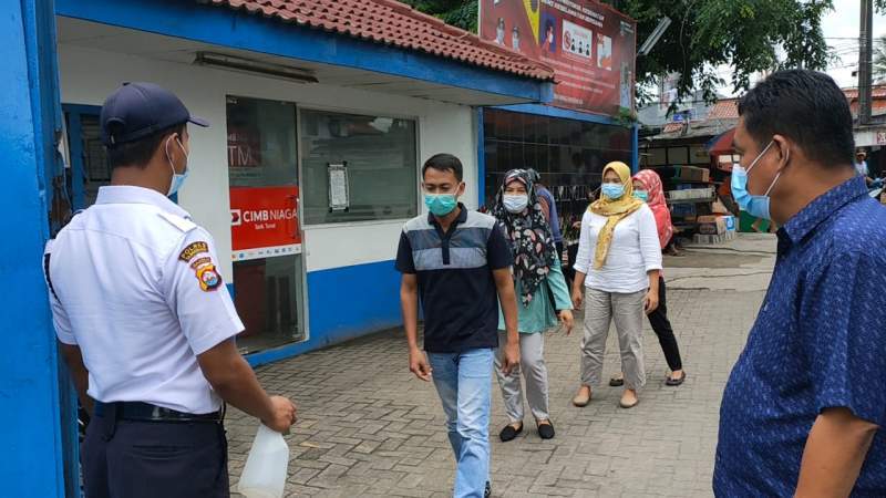 Akibat Order Menurun, Ratusan Buruh Sepatu di Cikupa Terkena PHK