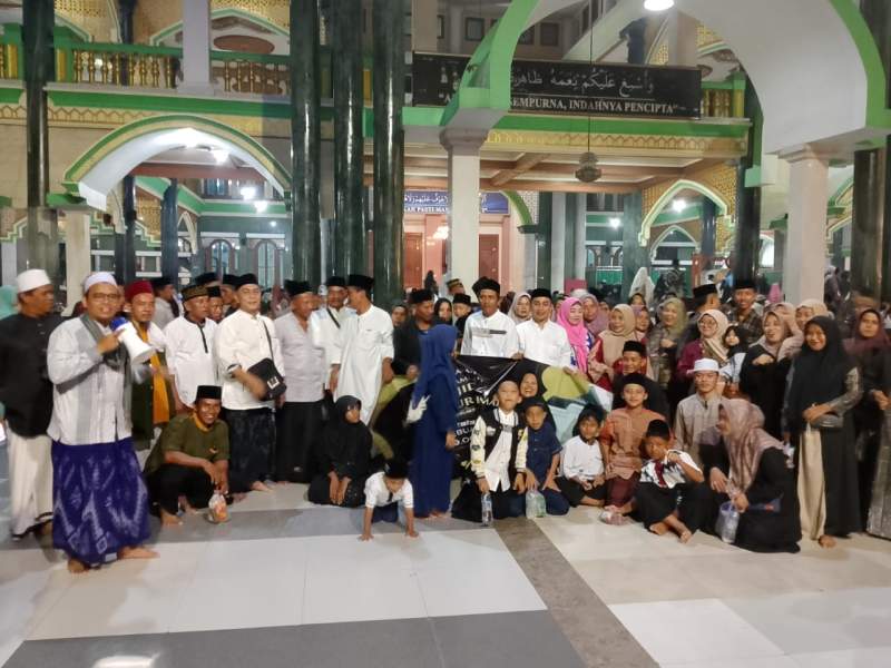 Tutup Pengajian, DKM Mesjid Baiturrahman Panggang Bunar Gelar Ziarah