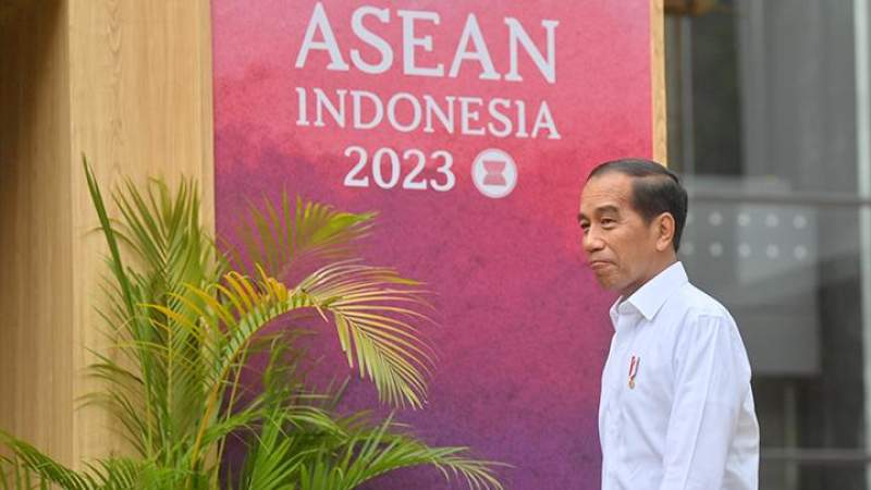 Presiden Jokowi.
