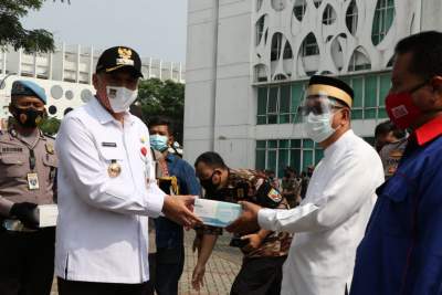 Covid 19 Melonjak, Zaki Kampanyekan Gebrak Masker