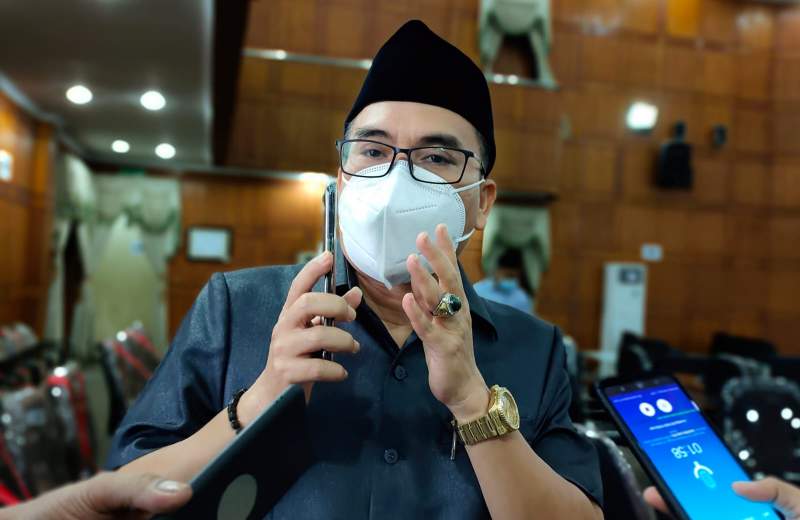 Wakil Ketua DPRD Cilegon Hasbi Sidik.