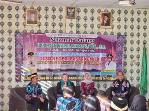 Wabup Intan Ingatkan Peran Guru Sebagai Orang Tua di Sekolah