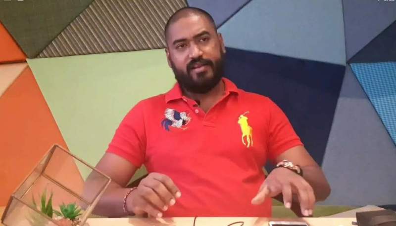 Tamil Selvan atau Kang Tamil.