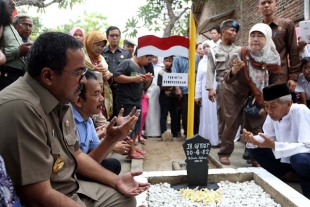 PEMPROV BANTEN BERI SANTUNAN BAGI JANDA PERINTIS KEMERDEKAAN