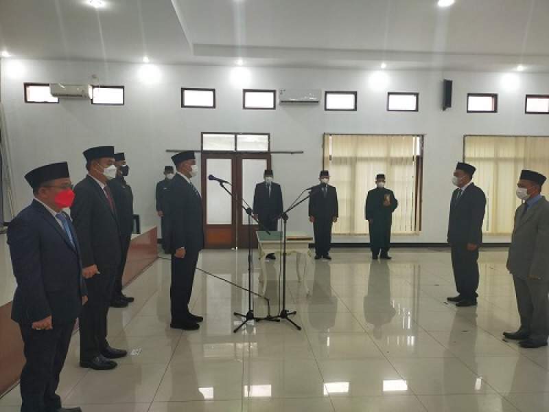 Dilantik Kadisnaker, Rudi Hartono Dituntut Atasi Pengangguran