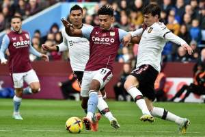 Aston Villa Hajar MU 1-3