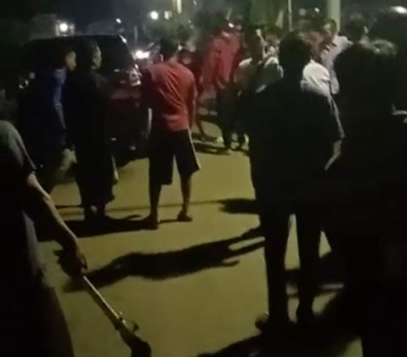 Duel Dengan Perampok, Sopir Taksi Ditusuk Dengan Pisau Cuter