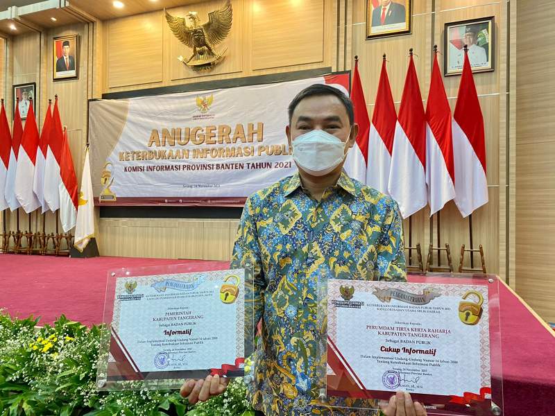 Perumdam TKR Raih Penghargaan dari Komisi Informasi