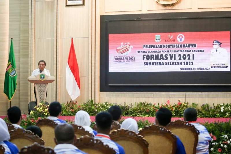 Lepas Kontingen FORNAS VI, Pj Gubernur Al Muktabar Berpesan Jaga Sportivitas