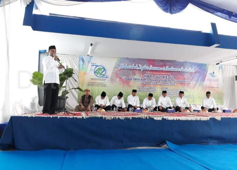 HUT KE - 42 , PDAM TKR Gelar Zikir dan Santunan Yatim Piatu