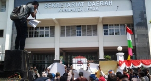 LSM Bentar Kritisi Kinerja Bupati Lebak