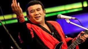 Sensasi atau Pencitraan, " Terlalu...."