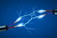 Naas, Pria Warga Kota Serang Kesetrum Saat Pasang Spanduk Ketua DPW PAN Banten