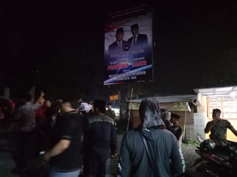 Capres 02 Menang di kota Serang, Relawan 02 Ogah Turunkan Spanduk