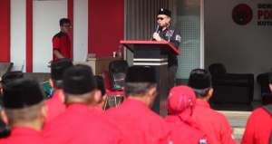 PDI Perjuangan Kota Tangsel peringati Hari Lahir Pancasila di halaman sekretariat Ruko Malibu, BSD Serpong.