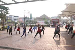 Wujudkan Kumham Sehat dan Produktif dengan Senam Bersama