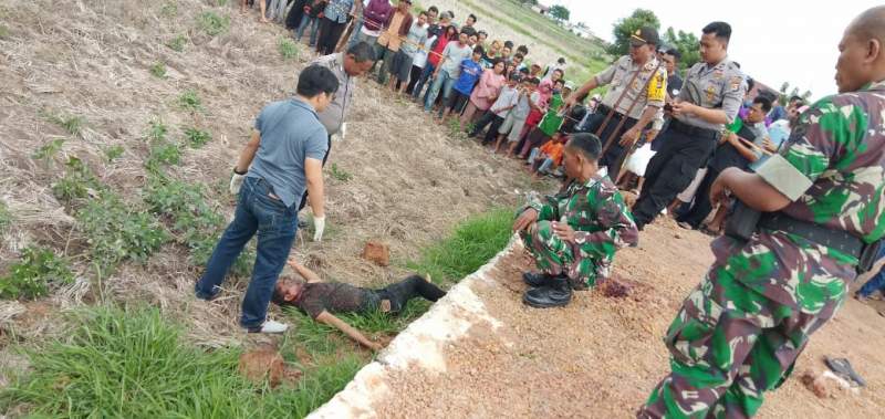Diduga korban pembunuhan, Mayat Tanpa Identitas Gegerkan Warga Kemeri