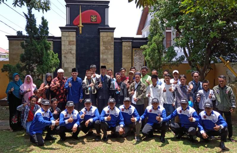 Peguron Cimande Tari Kolot, Dukung Eki Baihaki di Pilkada Serang